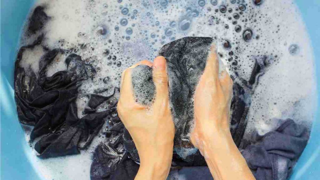 décoloration des vêtements exposés au soleil